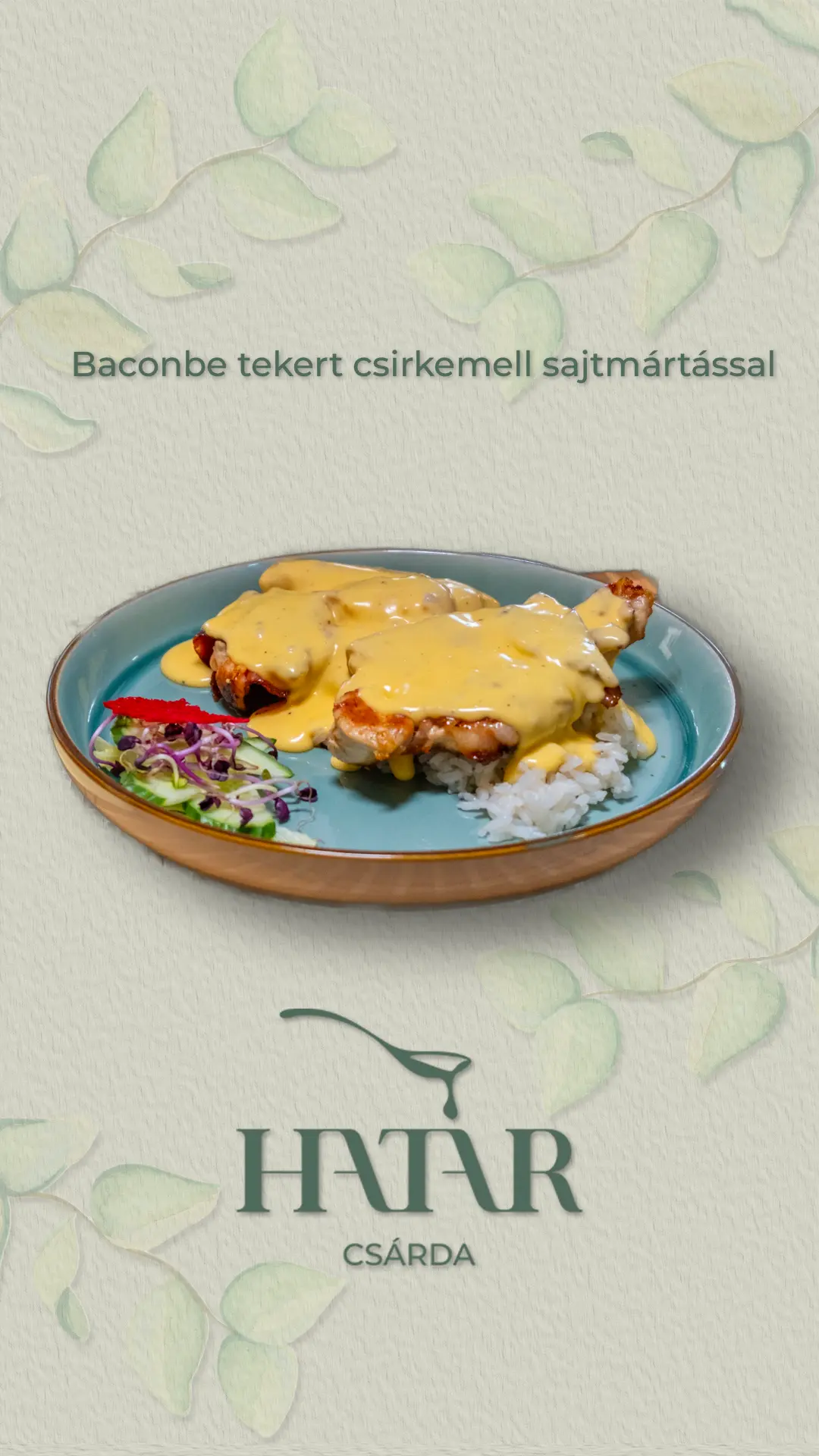 Baconbe tekert csirkemell sajtmártással